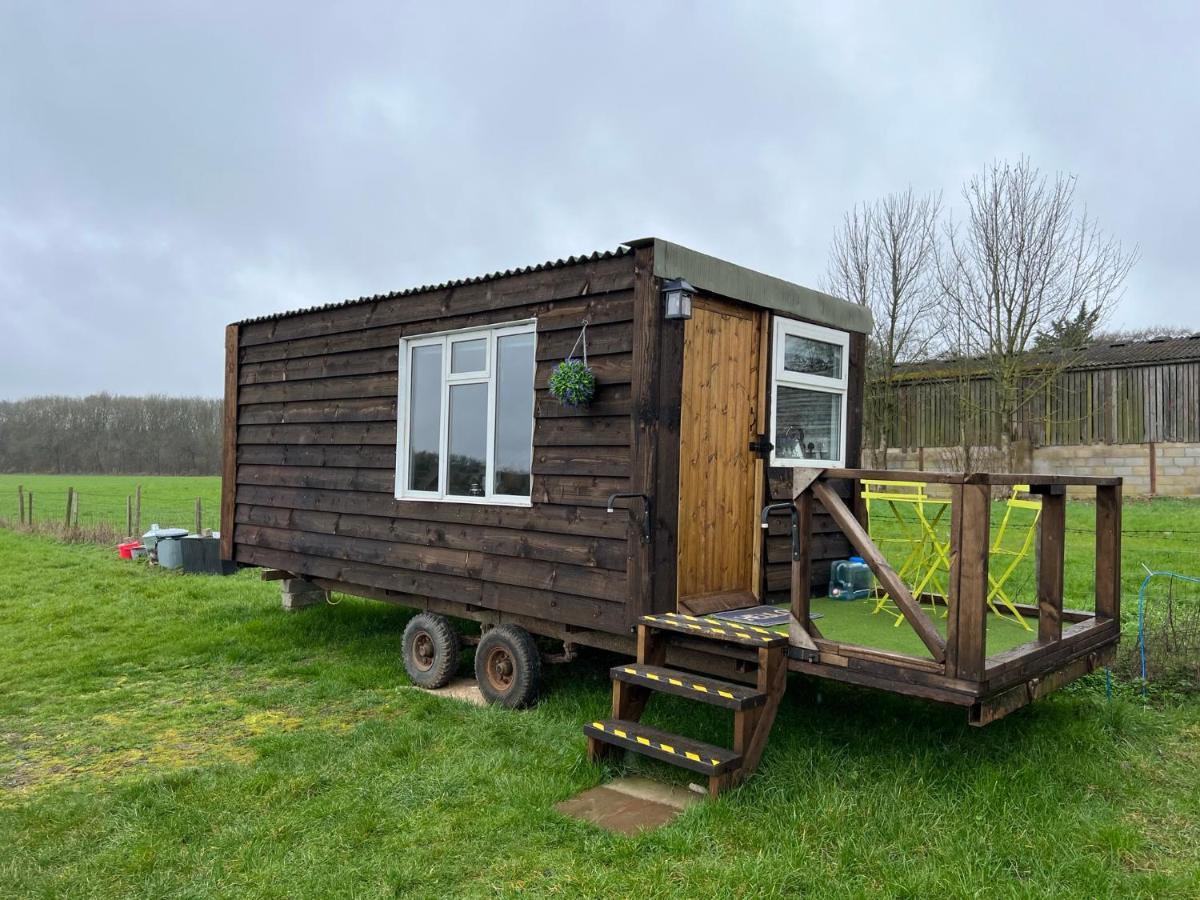 ホテル Bothy Hut トリング エクステリア 写真