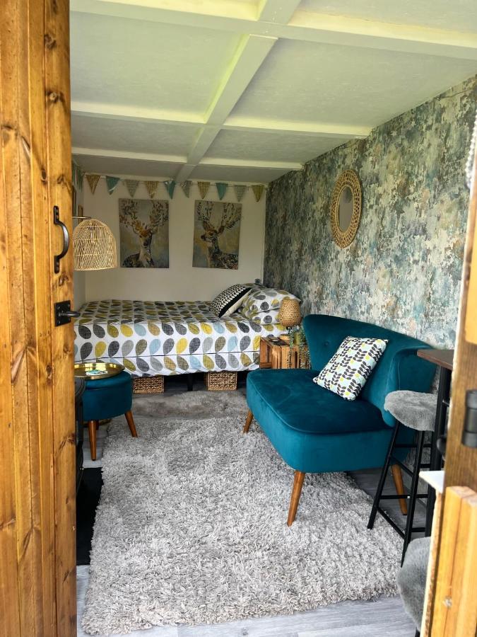 ホテル Bothy Hut トリング エクステリア 写真
